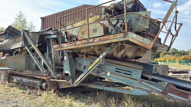 Terex Powerscreen Warrior 1400 - Máquina de outro: foto 2 Terex Powerscreen Warrior 1400 - Máquina de outro: foto 2