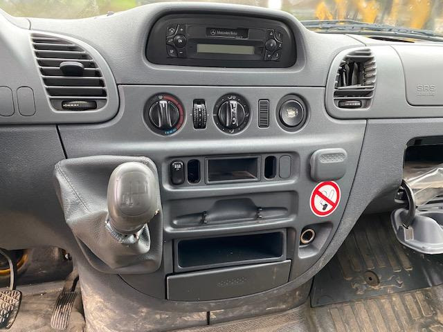 Carrinha de caixa aberta, Carrinha cabine dupla Mercedes 211 CDI B2C: foto 9