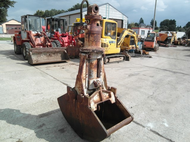 O&K 2133097 - Balde de maxilas por Máquina de construção: foto 2 O&K 2133097 - Balde de maxilas por Máquina de construção: foto 2