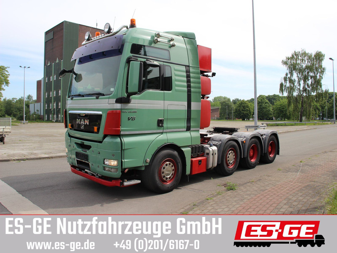 MAN TGX 41680 8x4/4 BLS - Tractor: foto 1 MAN TGX 41680 8x4/4 BLS - Tractor: foto 1