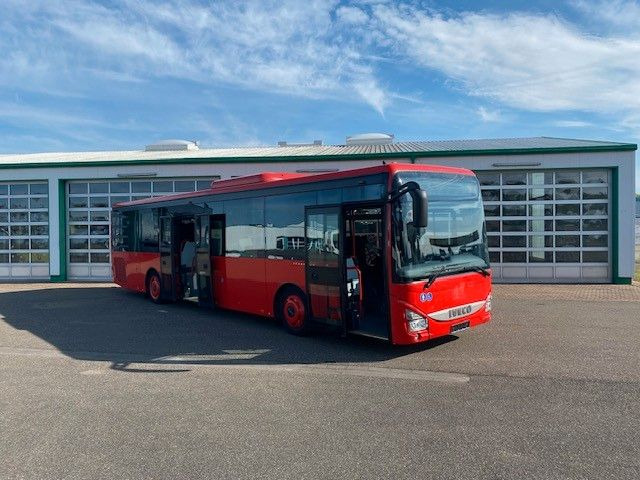 Iveco Crossway LE Low Entry KLIMA Gurte - Ônibus urbano: foto 2 Iveco Crossway LE Low Entry KLIMA Gurte - Ônibus urbano: foto 2