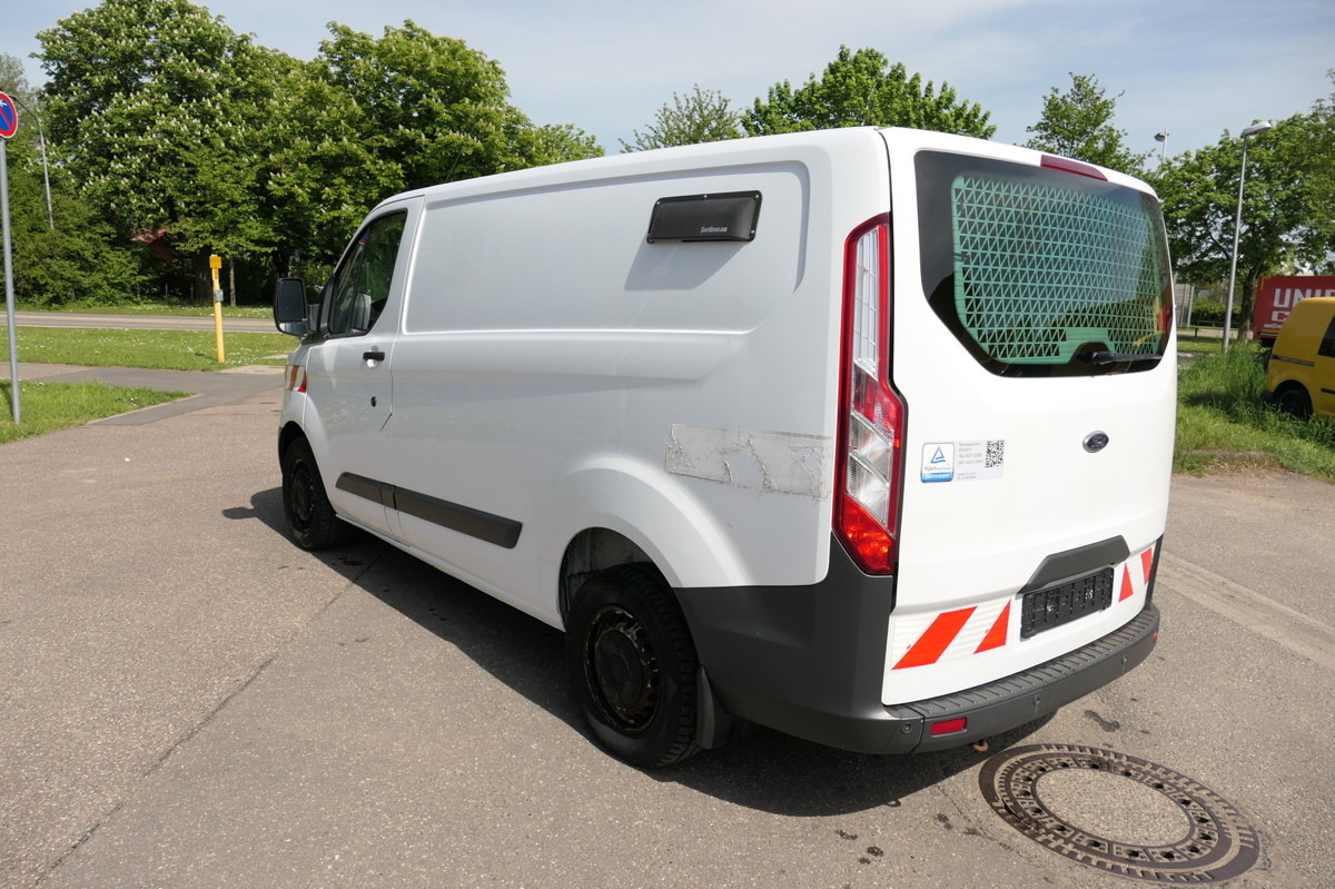 FORD Transit Custom 2,2l TDCI L1H1 COC KLIMA WERKSTAT - Furgão compacto: foto 5 FORD Transit Custom 2,2l TDCI L1H1 COC KLIMA WERKSTAT - Furgão compacto: foto 5