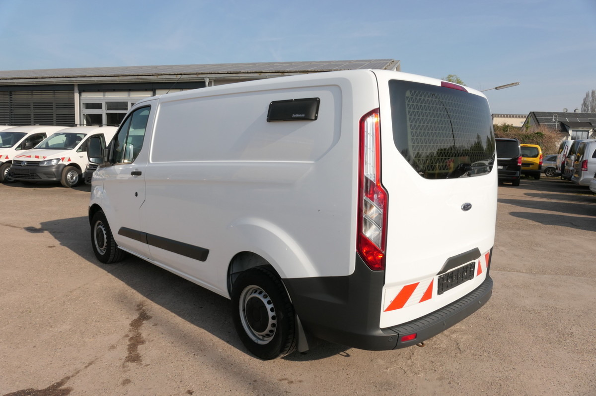 FORD Transit Custom 290 2.0 TDCi KLIMA TEMPOMAT AHK W - Furgão compacto: foto 5 FORD Transit Custom 290 2.0 TDCi KLIMA TEMPOMAT AHK W - Furgão compacto: foto 5