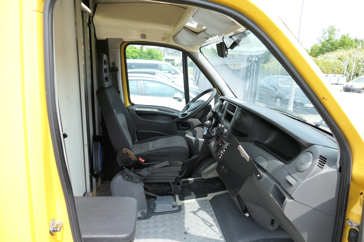 IVECO Daily 35 S11 C30C AUTOMATIK KAMERA MAXI KAMERA R - Carrinha de contentor: foto 5 IVECO Daily 35 S11 C30C AUTOMATIK KAMERA MAXI KAMERA R - Carrinha de contentor: foto 5