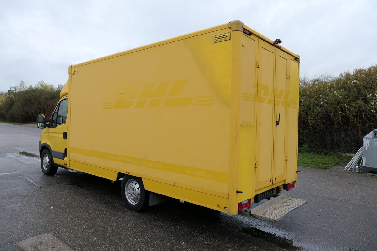 IVECO Daily 35 S11 C30C AUTOMATIK KAMERA MAXI Regale D - Carrinha de contentor: foto 4 IVECO Daily 35 S11 C30C AUTOMATIK KAMERA MAXI Regale D - Carrinha de contentor: foto 4