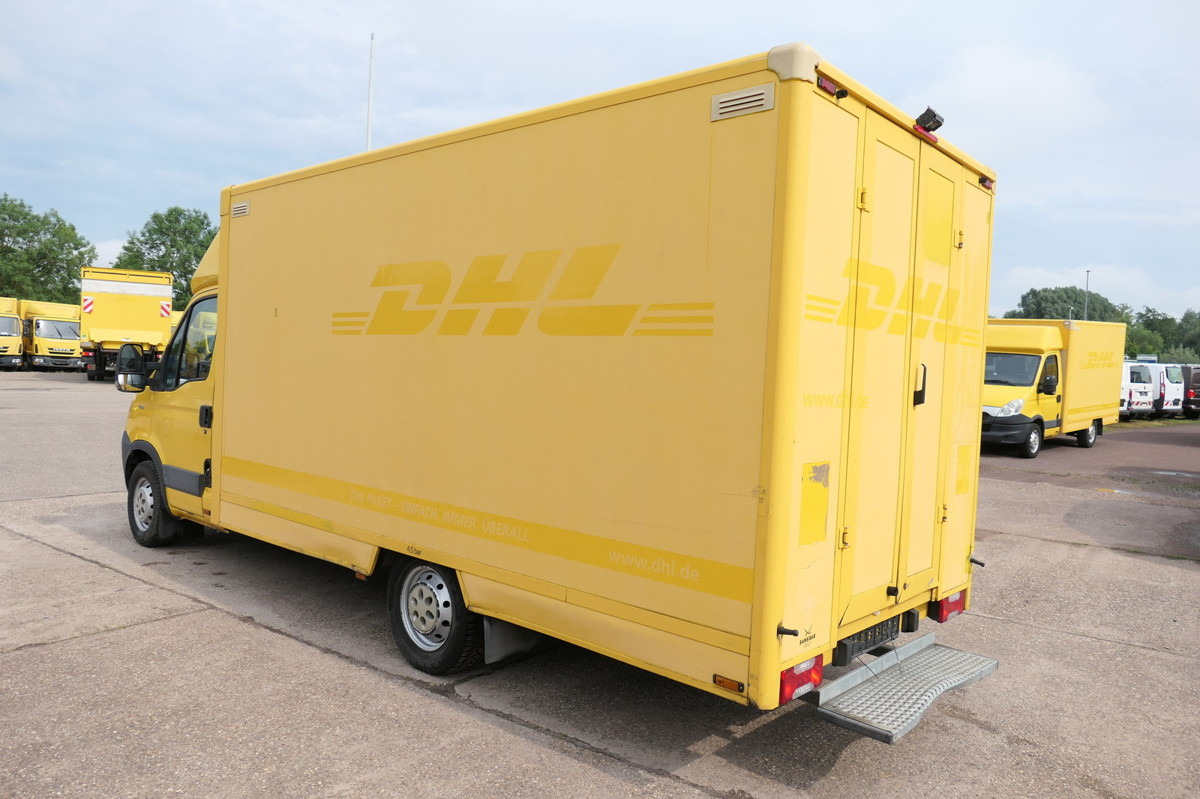 IVECO Daily 35 S11 C30C AUTOMATIK KAMERA MAXI Regale D - Carrinha de contentor: foto 4 IVECO Daily 35 S11 C30C AUTOMATIK KAMERA MAXI Regale D - Carrinha de contentor: foto 4