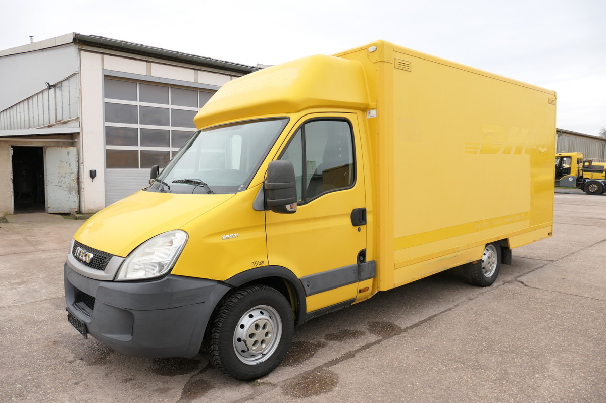 IVECO Daily 35 S11 C30C AUTOMATIK KAMERA MAXI Regale D - Carrinha de contentor: foto 2 IVECO Daily 35 S11 C30C AUTOMATIK KAMERA MAXI Regale D - Carrinha de contentor: foto 2