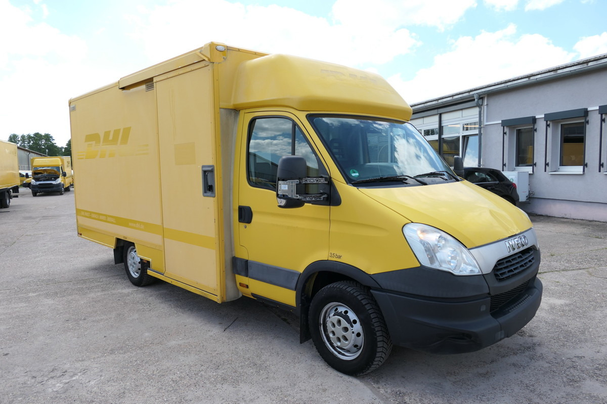 IVECO Daily 35 S11 C30C AUTOMATIK KAMERA MAXI Regale L - Carrinha de contentor: foto 1 IVECO Daily 35 S11 C30C AUTOMATIK KAMERA MAXI Regale L - Carrinha de contentor: foto 1