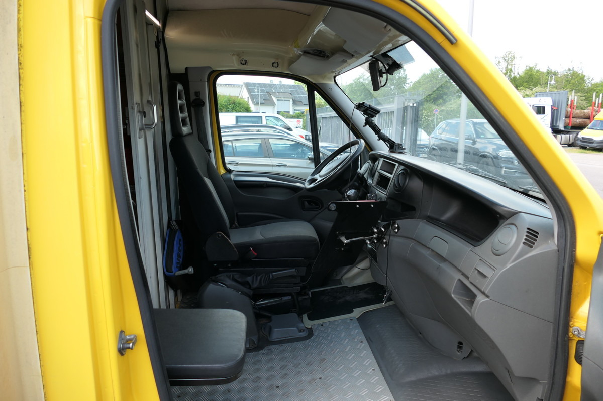 IVECO Daily 35 S11 C30C AUTOMATIK KAMERA MAXI Regale L - Carrinha de contentor: foto 5 IVECO Daily 35 S11 C30C AUTOMATIK KAMERA MAXI Regale L - Carrinha de contentor: foto 5