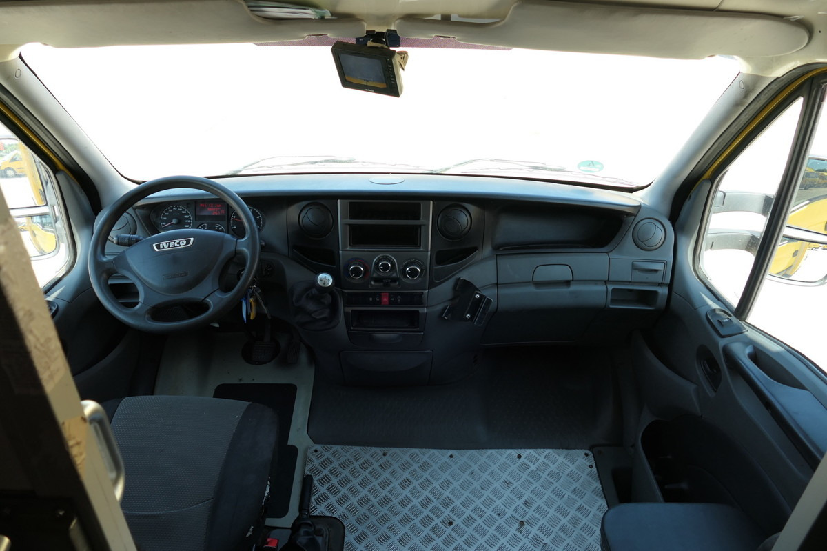 Carrinha de contentor IVECO Daily 35 S11 C30C AUTOMATIK KAMERA MAXI Regale L: foto 6