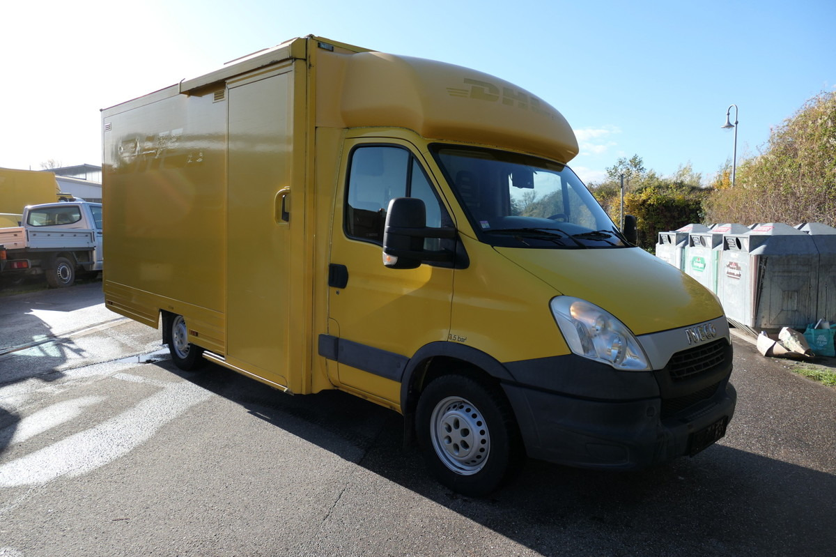 IVECO Daily 35 S11 C30C AUTOMATIK KAMERA Regale LUFT D - Carrinha de contentor: foto 1 IVECO Daily 35 S11 C30C AUTOMATIK KAMERA Regale LUFT D - Carrinha de contentor: foto 1