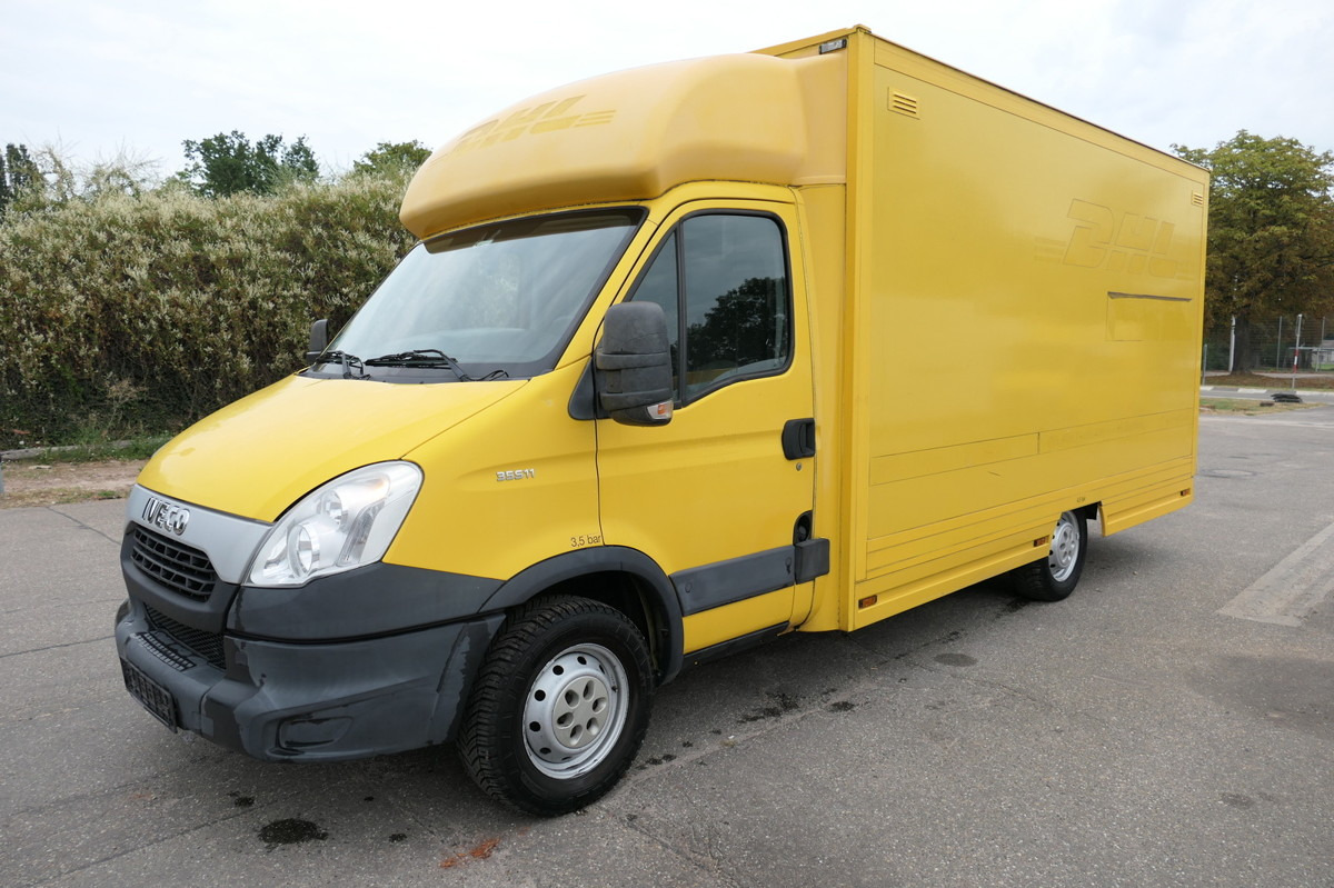 IVECO Daily 35 S11 C30C AUTOMATIK KAMERA Regale LUFT D - Carrinha de contentor: foto 1 IVECO Daily 35 S11 C30C AUTOMATIK KAMERA Regale LUFT D - Carrinha de contentor: foto 1