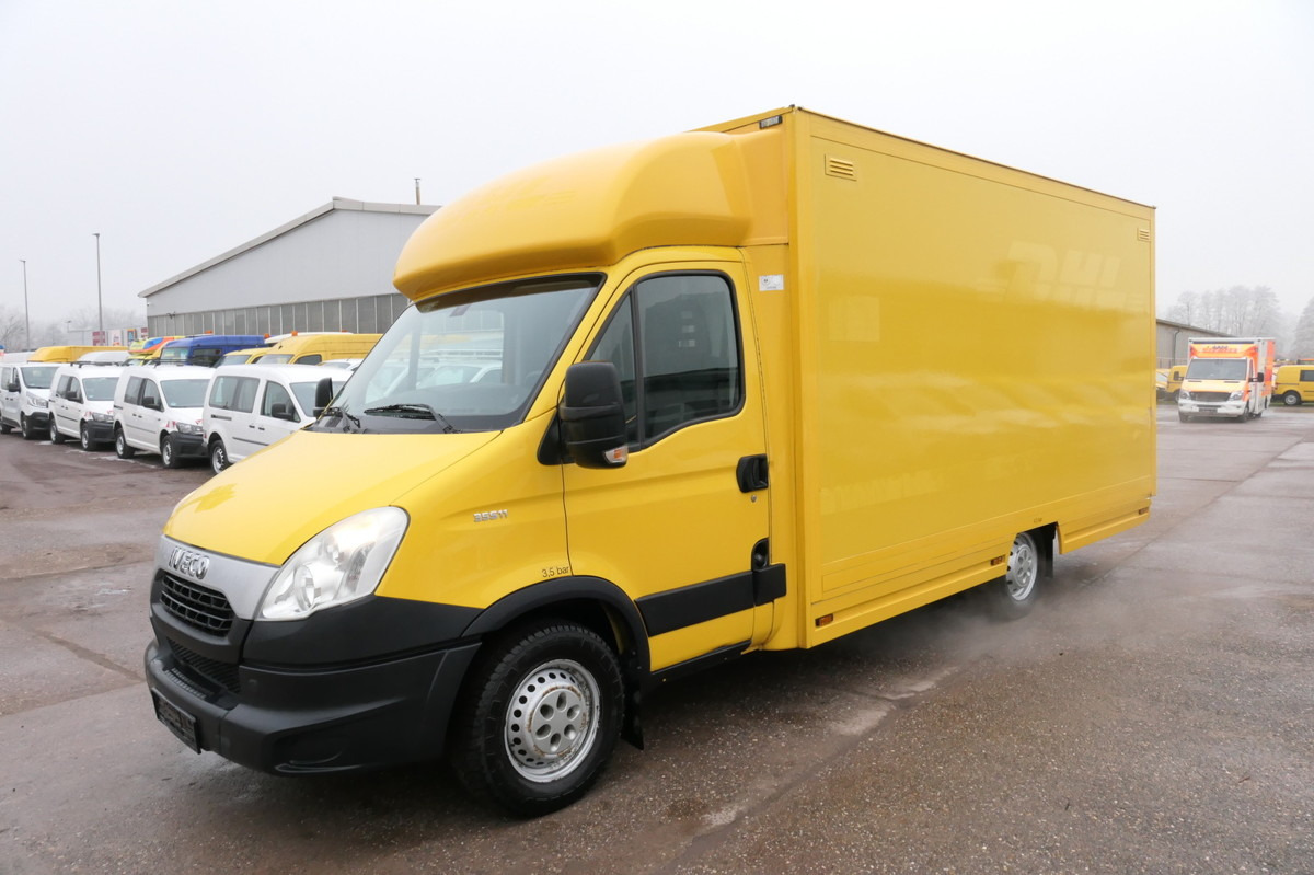 IVECO Daily 35 S11 C30C AUTOMATIK KAMERA Regale LUFT D - Carrinha de contentor: foto 1 IVECO Daily 35 S11 C30C AUTOMATIK KAMERA Regale LUFT D - Carrinha de contentor: foto 1