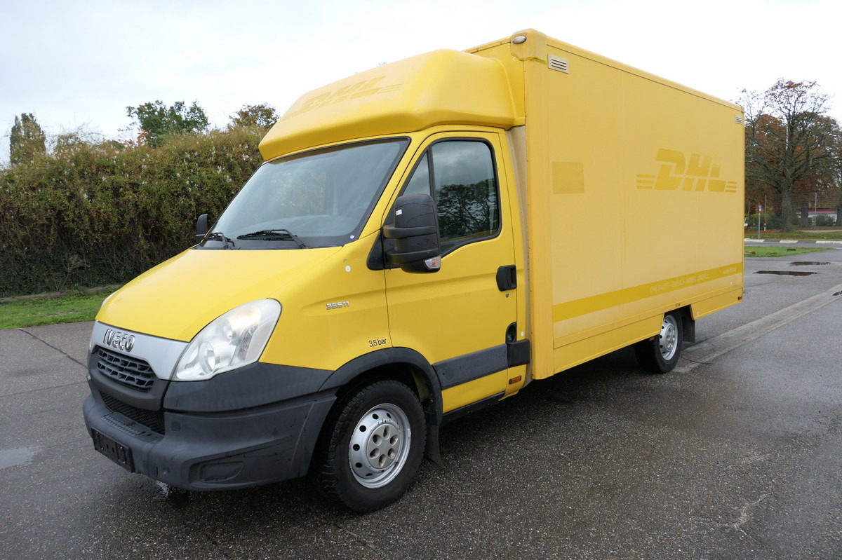IVECO Daily 35 S11 C30C AUTOMATIK KAMERA Regale LUFT D - Carrinha de contentor: foto 1 IVECO Daily 35 S11 C30C AUTOMATIK KAMERA Regale LUFT D - Carrinha de contentor: foto 1