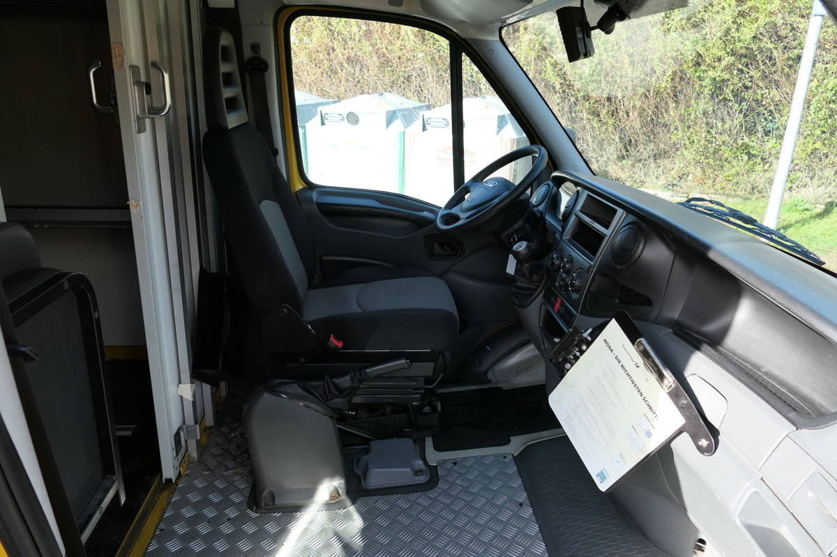 IVECO Daily 35 S11 C30C AUTOMATIK KAMERA Regale LUFT D - Carrinha de contentor: foto 5 IVECO Daily 35 S11 C30C AUTOMATIK KAMERA Regale LUFT D - Carrinha de contentor: foto 5