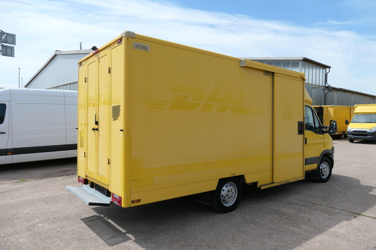 IVECO Daily 35 S11 C30C AUTOMATIK KAMERA Regale LUFT D - Carrinha de contentor: foto 3 IVECO Daily 35 S11 C30C AUTOMATIK KAMERA Regale LUFT D - Carrinha de contentor: foto 3