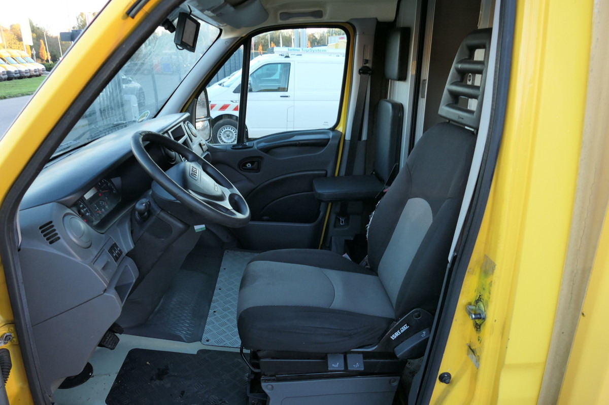 Carrinha de contentor IVECO Daily 35 S11 C30C AUTOMATIK KAMERA Regale LUFT D: foto 9
