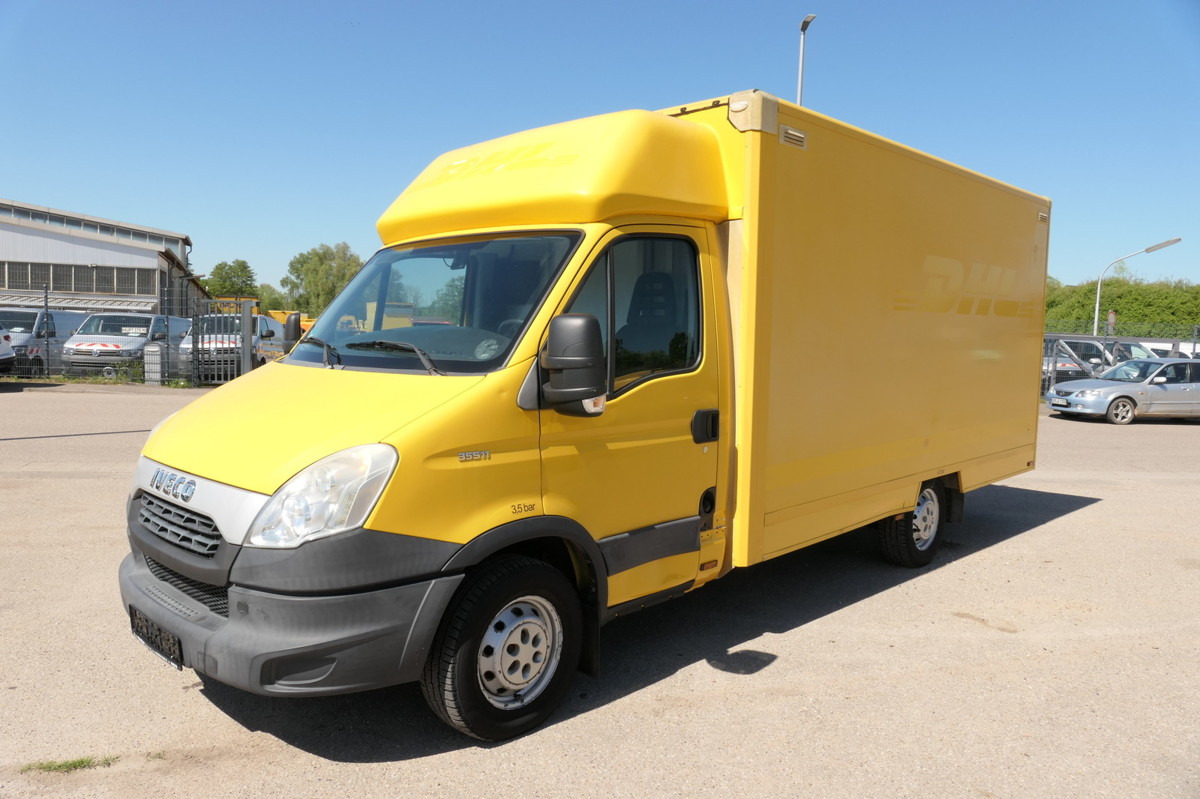 IVECO Daily 35 S11 C30C AUTOMATIK KAMERA Regale LUFT D - Carrinha de contentor: foto 1 IVECO Daily 35 S11 C30C AUTOMATIK KAMERA Regale LUFT D - Carrinha de contentor: foto 1