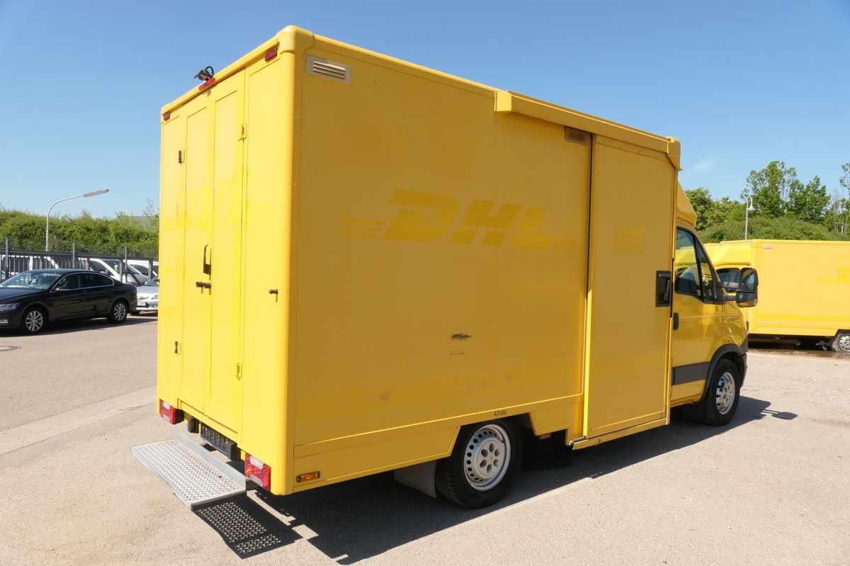 IVECO Daily 35 S11 KURZ C30C AUTOMATIK KAMERA Regale L - Carrinha de contentor: foto 3 IVECO Daily 35 S11 KURZ C30C AUTOMATIK KAMERA Regale L - Carrinha de contentor: foto 3