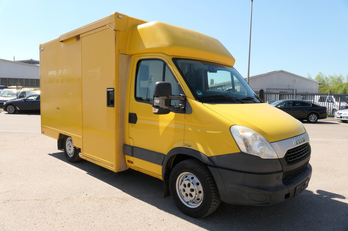 IVECO Daily 35 S11 KURZ C30C AUTOMATIK KAMERA Regale L - Carrinha de contentor: foto 2 IVECO Daily 35 S11 KURZ C30C AUTOMATIK KAMERA Regale L - Carrinha de contentor: foto 2