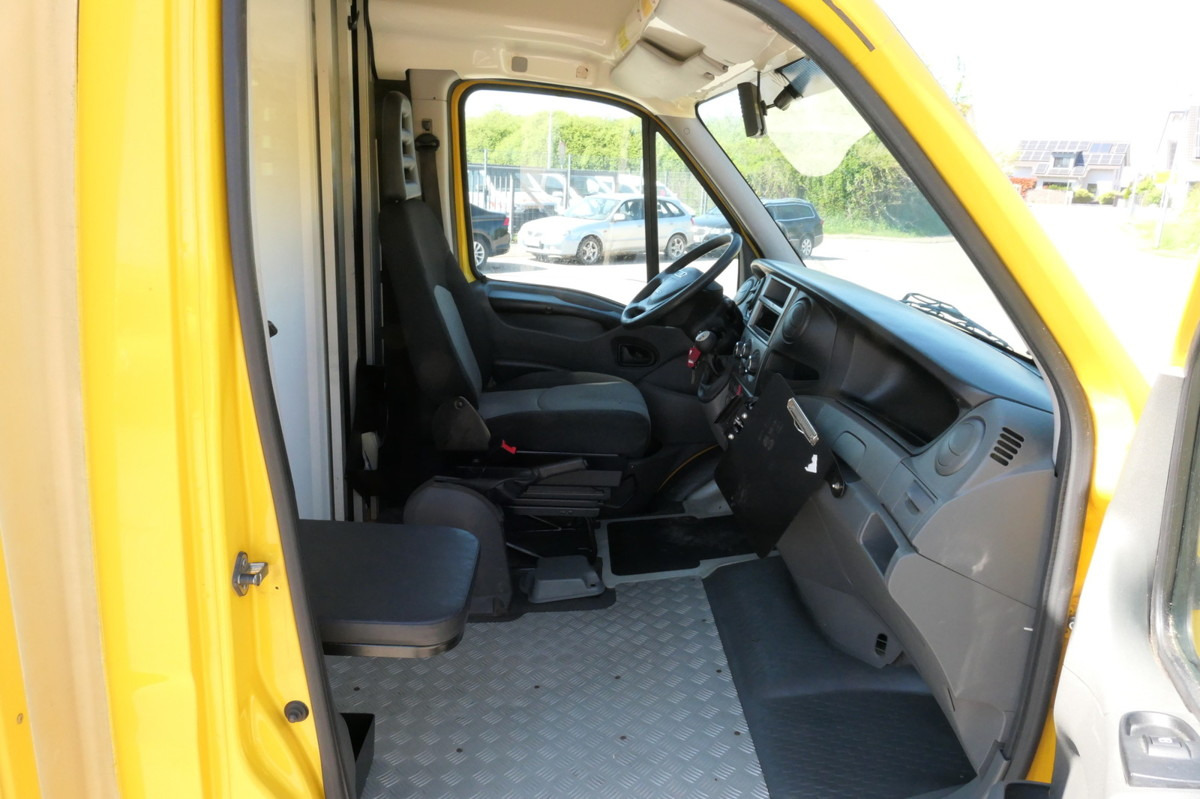 IVECO Daily 35 S11 KURZ C30C AUTOMATIK KAMERA Regale L - Carrinha de contentor: foto 5 IVECO Daily 35 S11 KURZ C30C AUTOMATIK KAMERA Regale L - Carrinha de contentor: foto 5