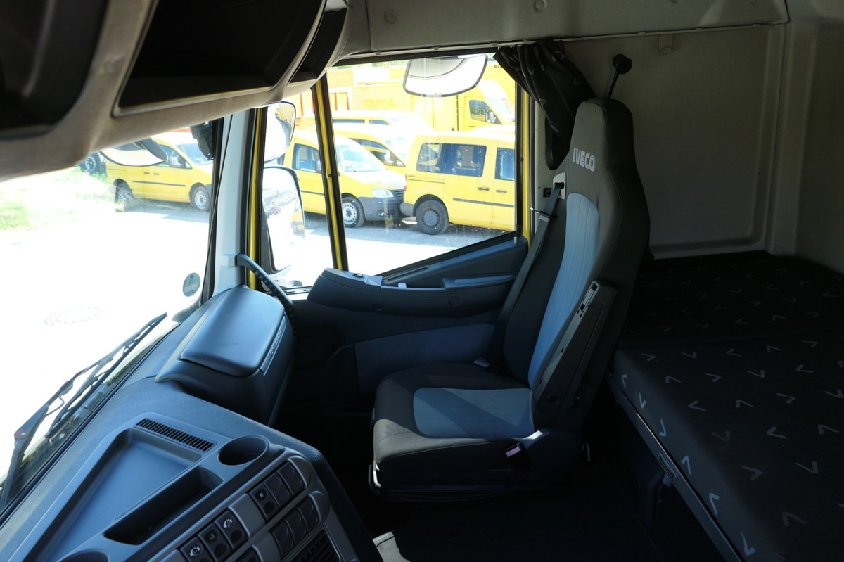 Camião transportador de contêineres/ Caixa móvel IVECO STRALIS AS 260 S42 Y/FS-CM AHK Lenk- und Liftach: foto 17