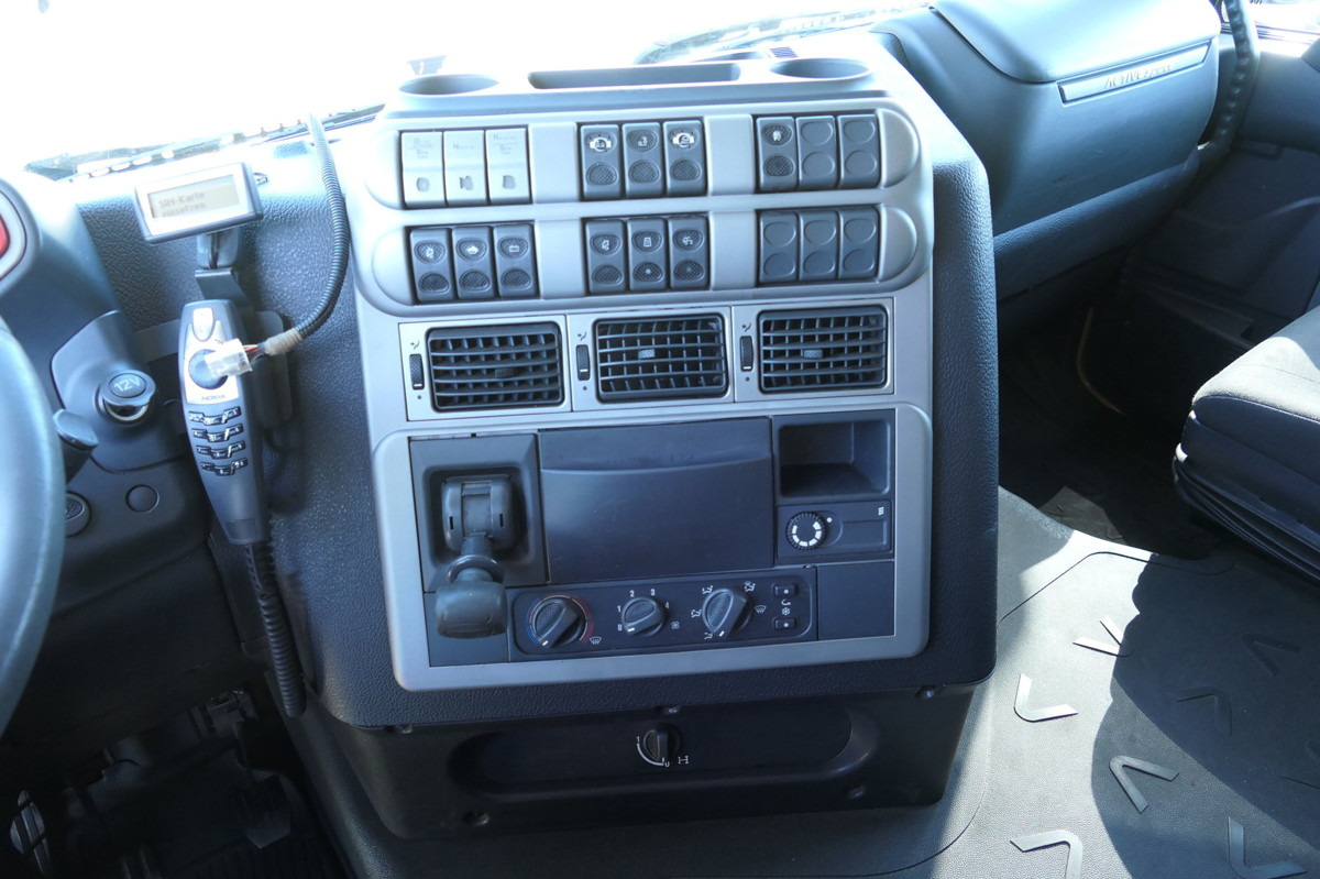 Camião transportador de contêineres/ Caixa móvel IVECO STRALIS AS 260 S42 Y/FS-CM AHK Lenk- und Liftach: foto 19