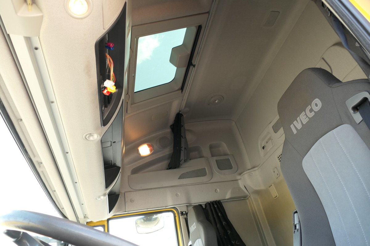 Camião transportador de contêineres/ Caixa móvel IVECO STRALIS AS 260 S42 Y/FS-CM ECO AHK Lenkachse Lif: foto 9