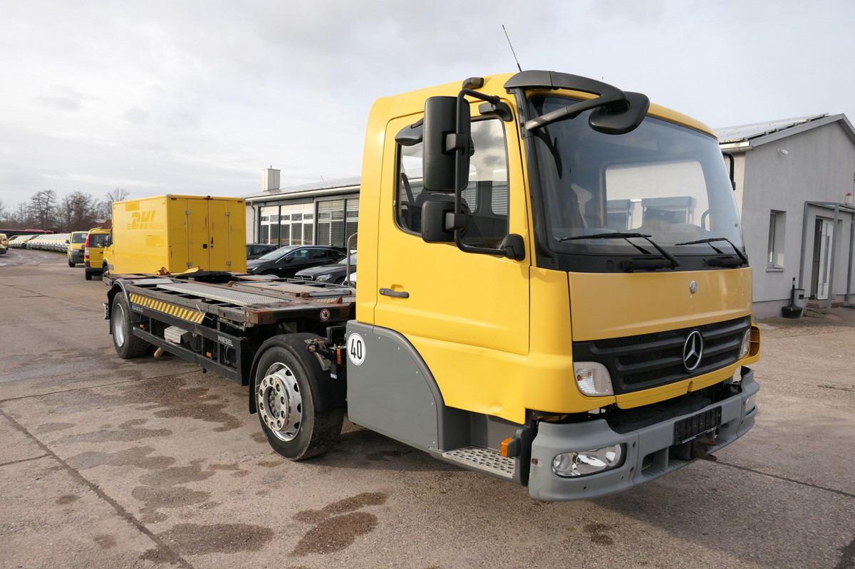 MERCEDES-BENZ KAMAG WBH 25 Wiesel Terberg Umsetzfahrz. Sattelk - Camião transportador de contêineres/ Caixa móvel: foto 3 MERCEDES-BENZ KAMAG WBH 25 Wiesel Terberg Umsetzfahrz. Sattelk - Camião transportador de contêineres/ Caixa móvel: foto 3
