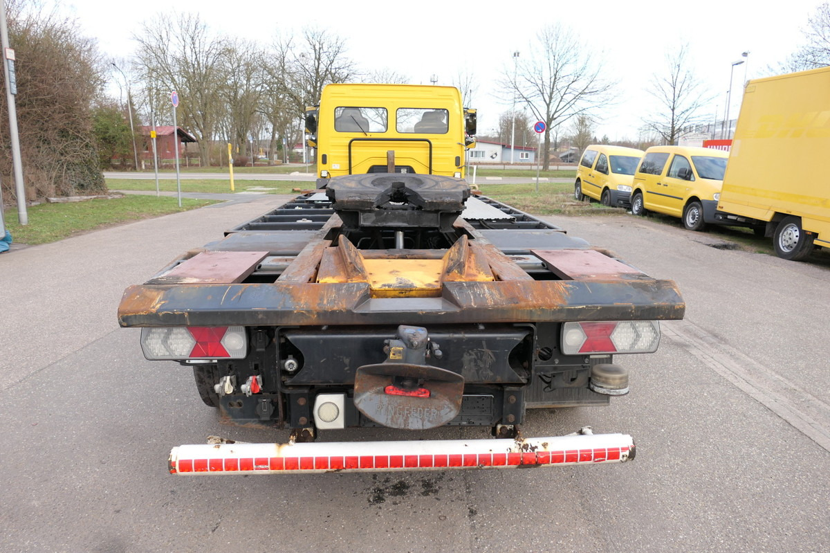 Camião transportador de contêineres/ Caixa móvel MERCEDES-BENZ KAMAG WBH 25 Wiesel Terberg Umsetzfahrz. Sattelk: foto 8