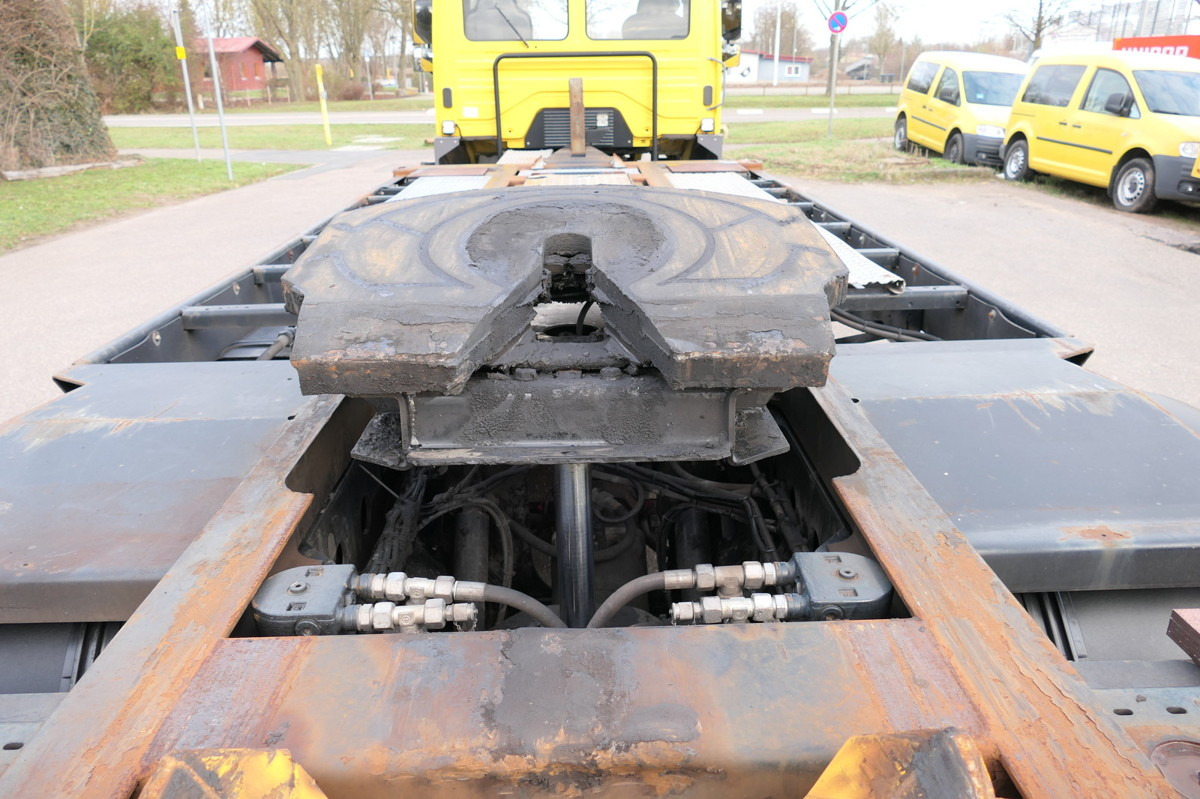 Camião transportador de contêineres/ Caixa móvel MERCEDES-BENZ KAMAG WBH 25 Wiesel Terberg Umsetzfahrz. Sattelk: foto 9