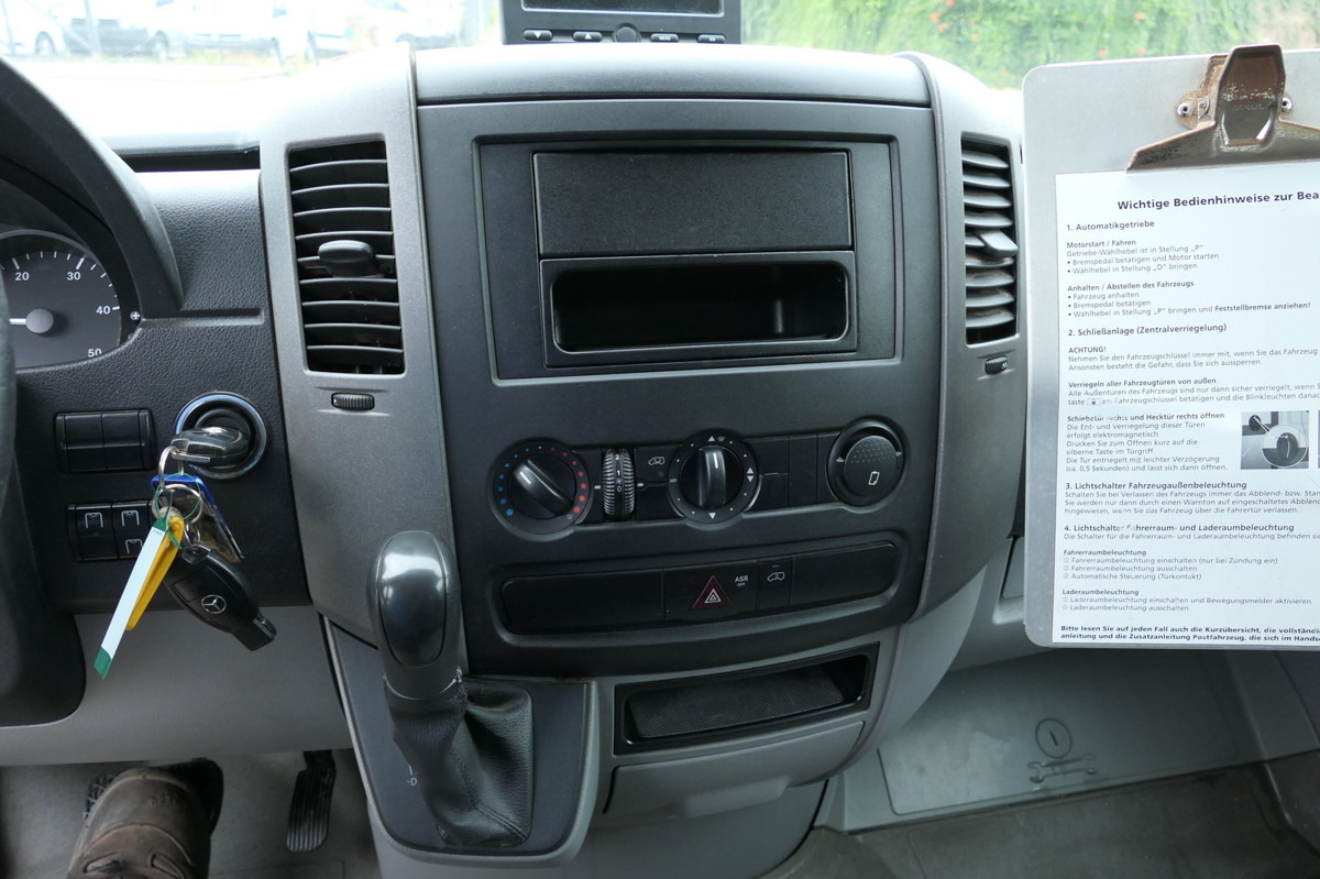 Carrinha de contentor MERCEDES-BENZ SPRINTER 310 CDI MAXI EURO-5 KOFFER REGALE KAMER: foto 10