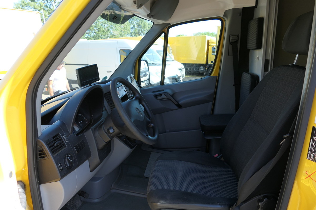 Carrinha de contentor MERCEDES-BENZ SPRINTER 310 CDI MAXI EURO-5 KOFFER REGALE KAMER: foto 9 Carrinha de contentor MERCEDES-BENZ SPRINTER 310 CDI MAXI EURO-5 KOFFER REGALE KAMER: foto 9