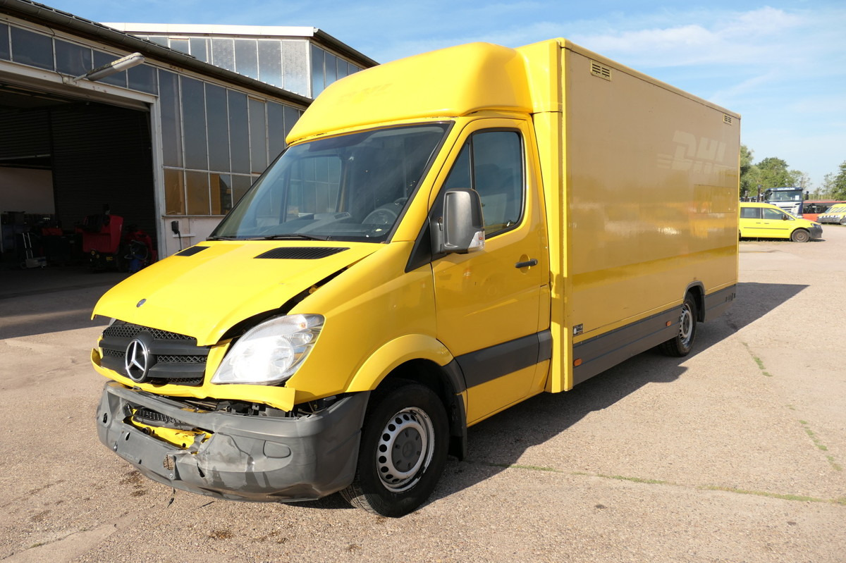 MERCEDES-BENZ SPRINTER 310 CDI MAXI EURO-5 KOFFER REGALE KAMER - Carrinha de contentor: foto 3 MERCEDES-BENZ SPRINTER 310 CDI MAXI EURO-5 KOFFER REGALE KAMER - Carrinha de contentor: foto 3