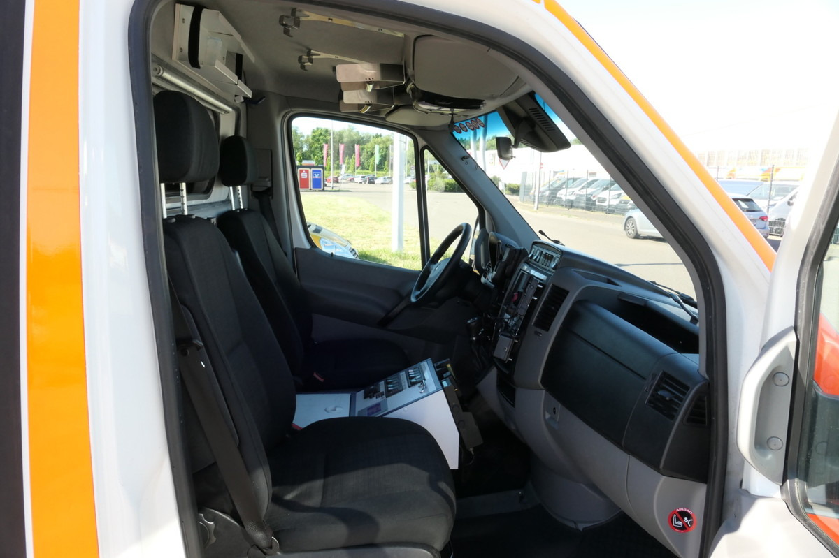 MERCEDES-BENZ Sprinter 519 CDI Klima Krankenwagen - Ambulância: foto 5 MERCEDES-BENZ Sprinter 519 CDI Klima Krankenwagen - Ambulância: foto 5