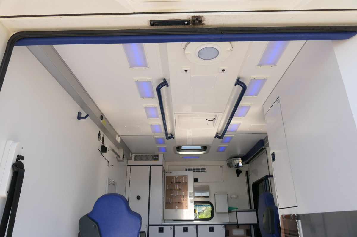 Ambulância MERCEDES-BENZ Sprinter 519 CDI Klima Krankenwagen: foto 6