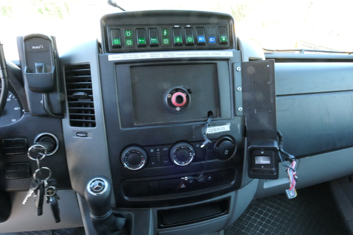 Ambulância MERCEDES-BENZ Sprinter 519 CDI Klima Krankenwagen: foto 17