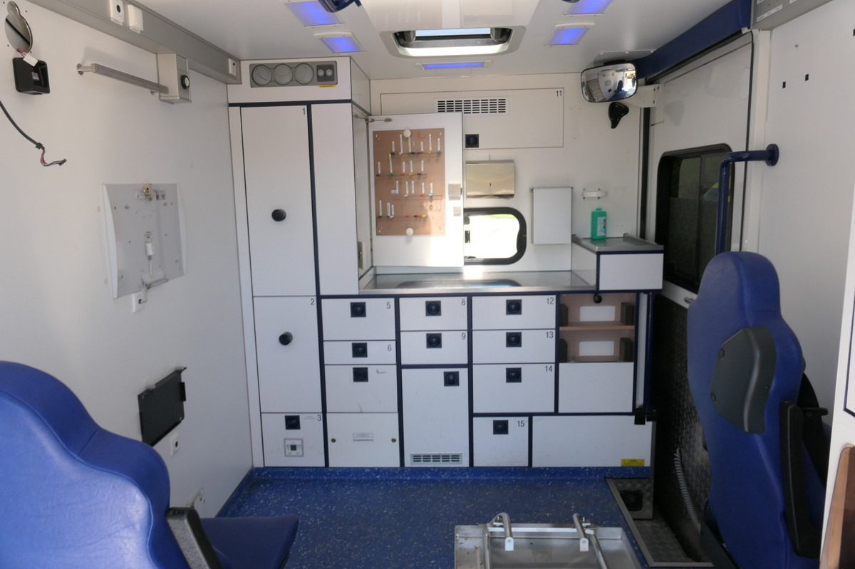 Ambulância MERCEDES-BENZ Sprinter 519 CDI Klima Krankenwagen: foto 7