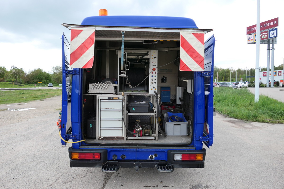 MERCEDES-BENZ Vario 816 D Kanalinspektion Kanal TV Standheizun - Caminhão limpa fossa: foto 1 MERCEDES-BENZ Vario 816 D Kanalinspektion Kanal TV Standheizun - Caminhão limpa fossa: foto 1