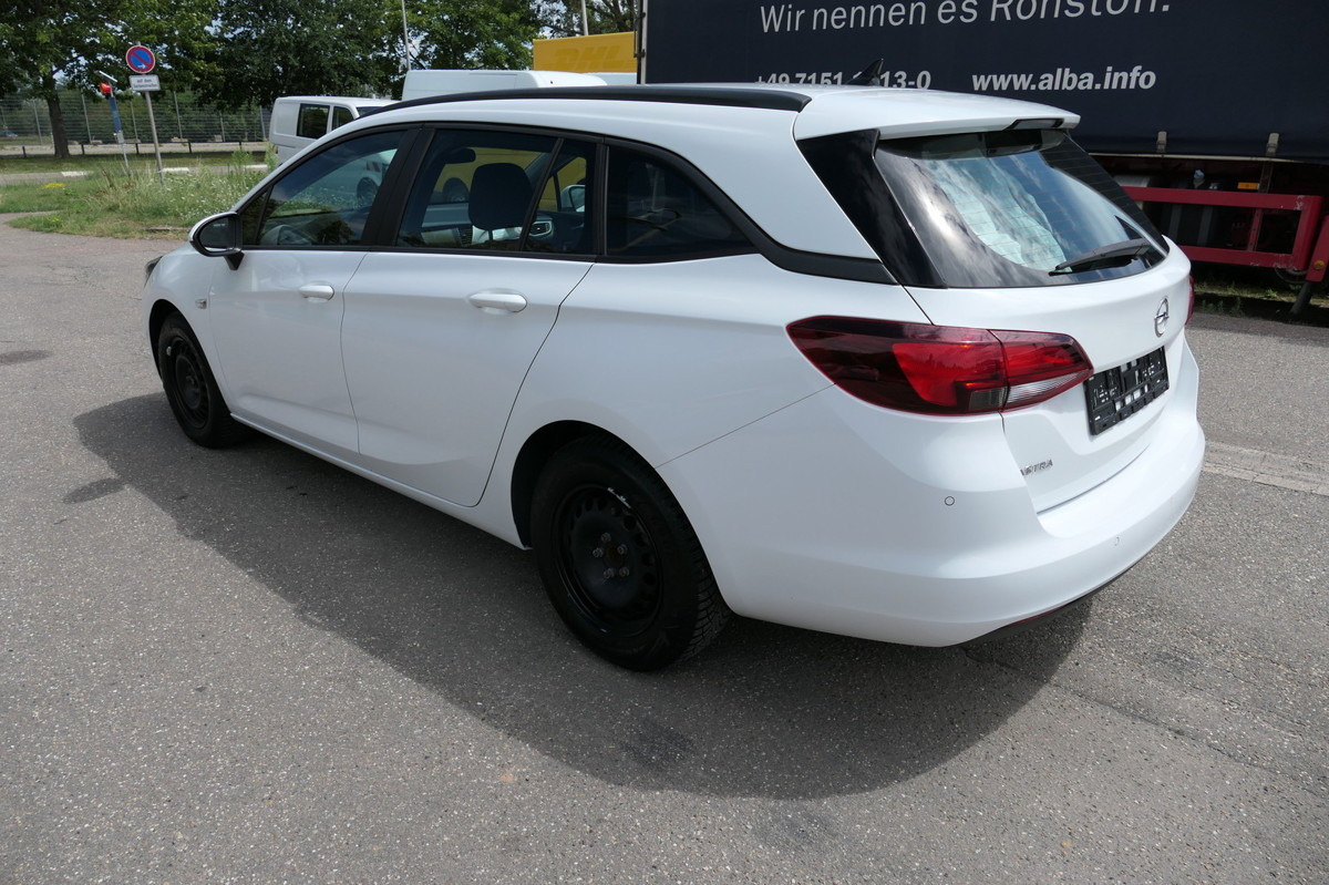OPEL Astra K 1.6 CDTI Edition S/S KLIMA - Automóvel: foto 4 OPEL Astra K 1.6 CDTI Edition S/S KLIMA - Automóvel: foto 4