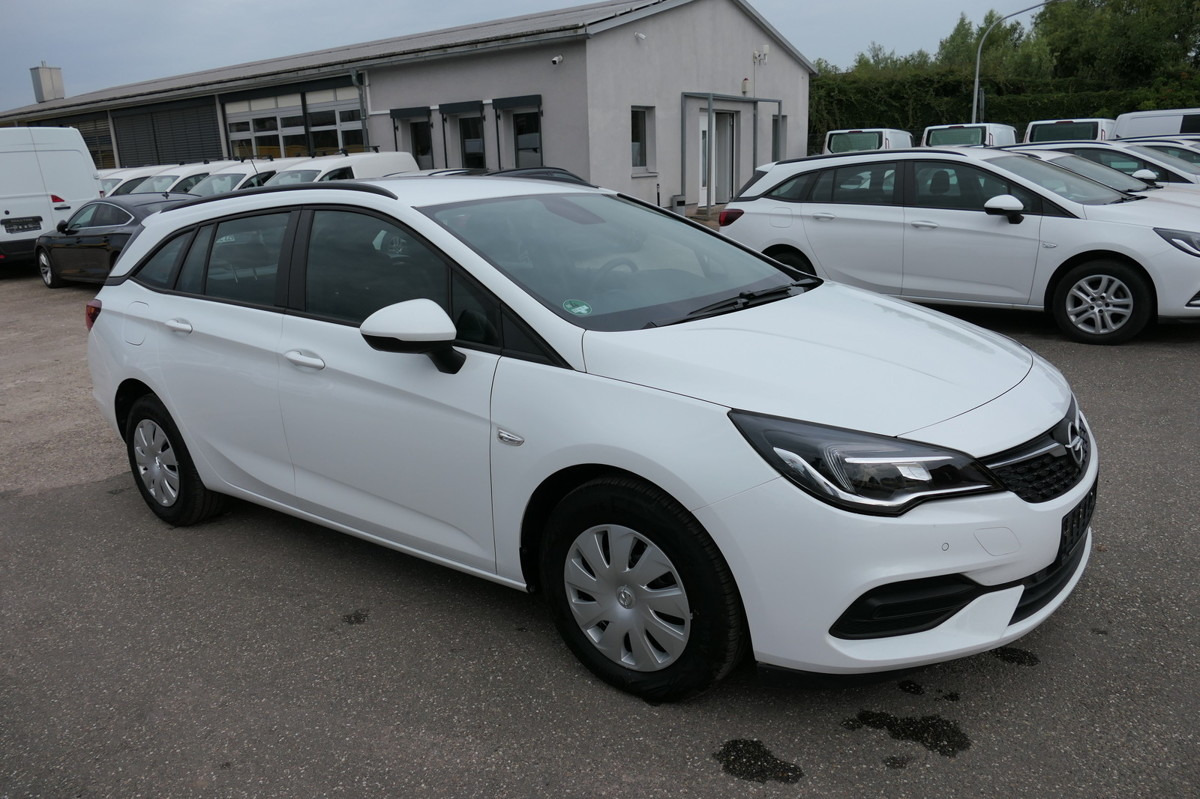 OPEL Astra Sports Tourer 1.5 CDTI KLIMA - Carrinha: foto 2 OPEL Astra Sports Tourer 1.5 CDTI KLIMA - Carrinha: foto 2