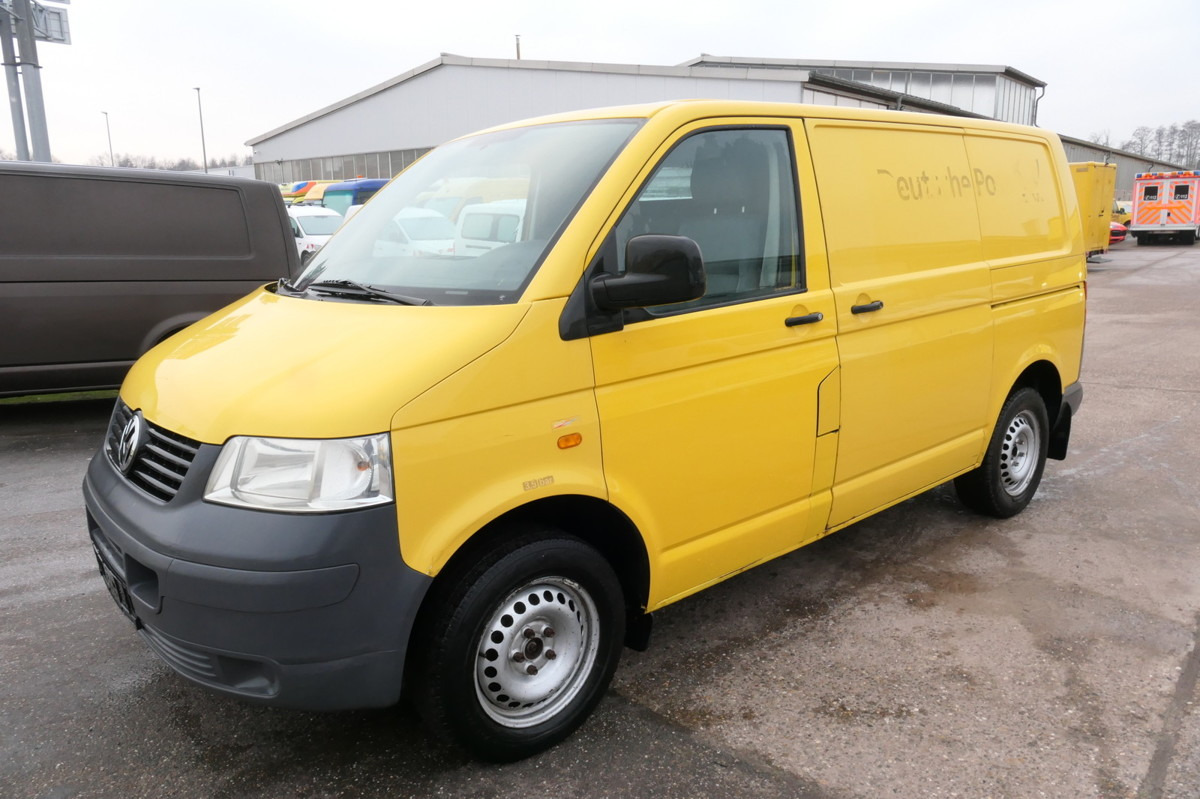 VW T5 Transporter 1.9 TDI PARKTRONIK 2xSCHIEBETÜR - Furgão compacto: foto 2 VW T5 Transporter 1.9 TDI PARKTRONIK 2xSCHIEBETÜR - Furgão compacto: foto 2