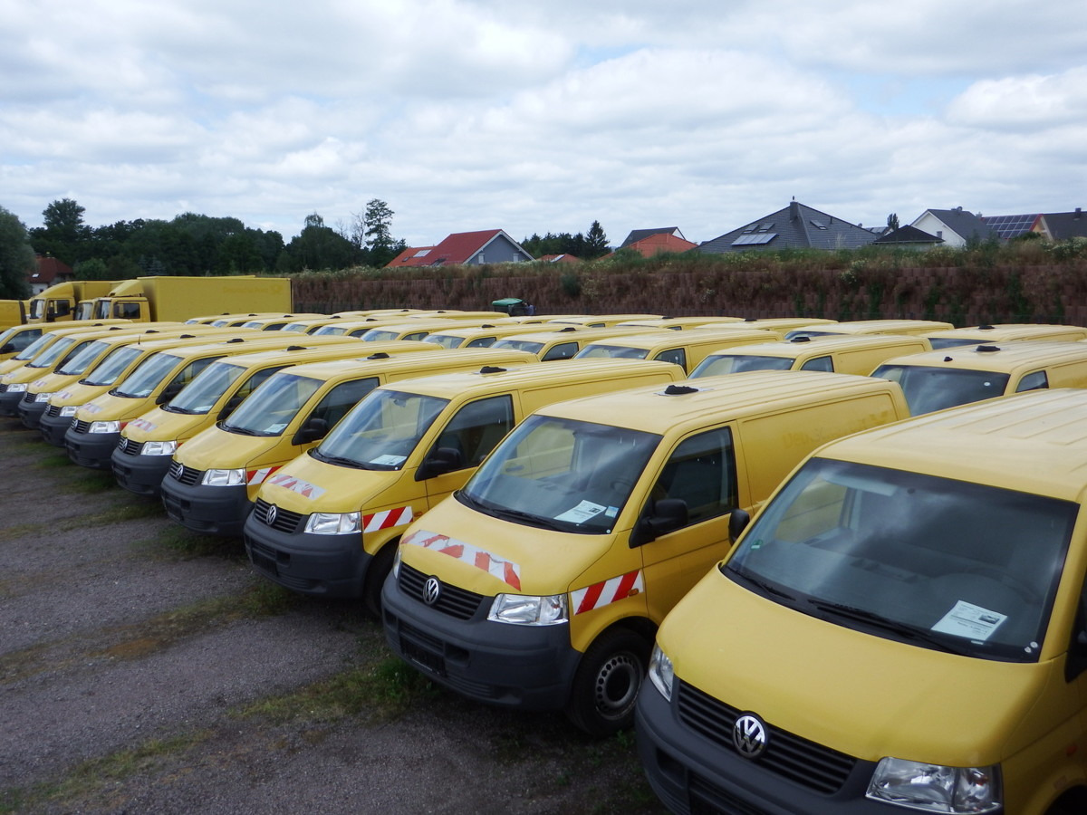 VW T5 Transporter 1.9 TDI PARKTRONIK 2xSCHIEBETÜR S - Furgão compacto: foto 1 VW T5 Transporter 1.9 TDI PARKTRONIK 2xSCHIEBETÜR S - Furgão compacto: foto 1