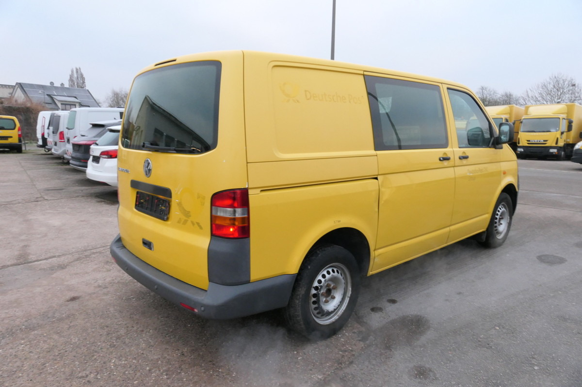 VW T5 Transporter 1.9 TDI PARKTRONIK 2xSCHIEBETÜR S - Furgão compacto: foto 4 VW T5 Transporter 1.9 TDI PARKTRONIK 2xSCHIEBETÜR S - Furgão compacto: foto 4