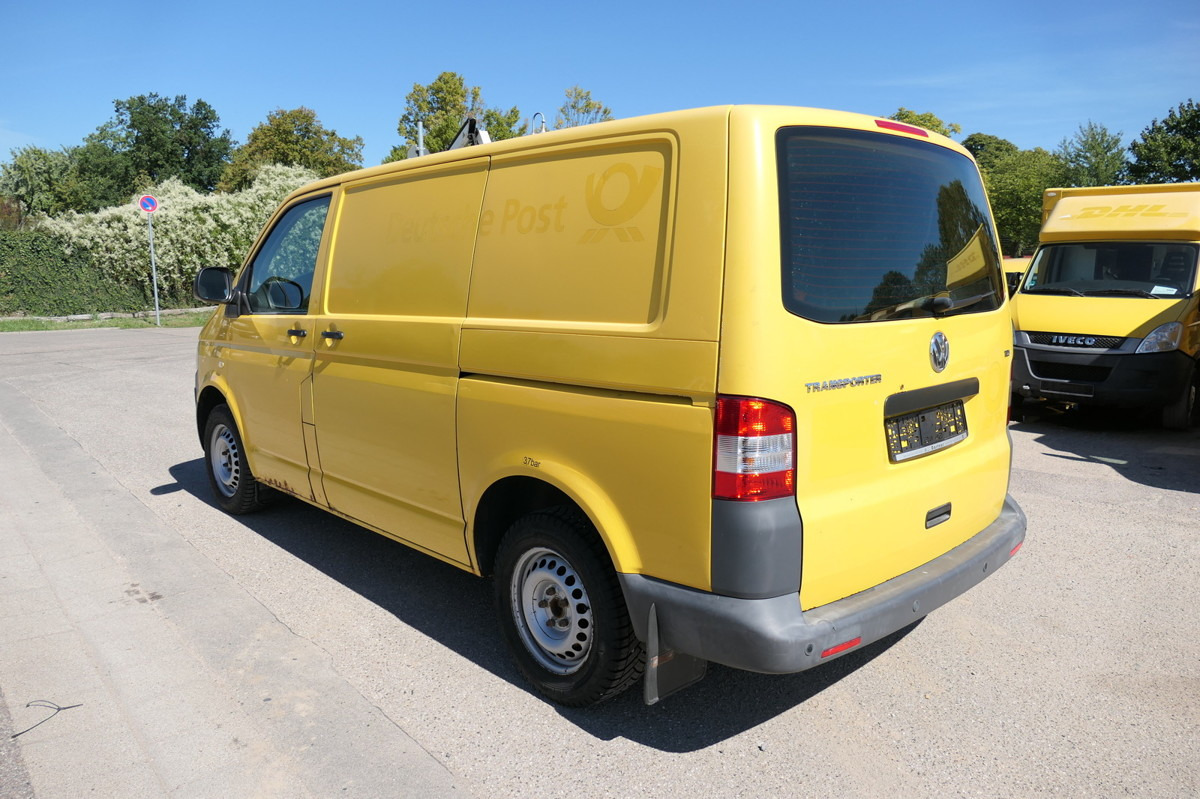 VW T5 Transporter 2.0 TDI EURO-5 2xSCHIEBETÜR PARKT - Furgão compacto: foto 5 VW T5 Transporter 2.0 TDI EURO-5 2xSCHIEBETÜR PARKT - Furgão compacto: foto 5