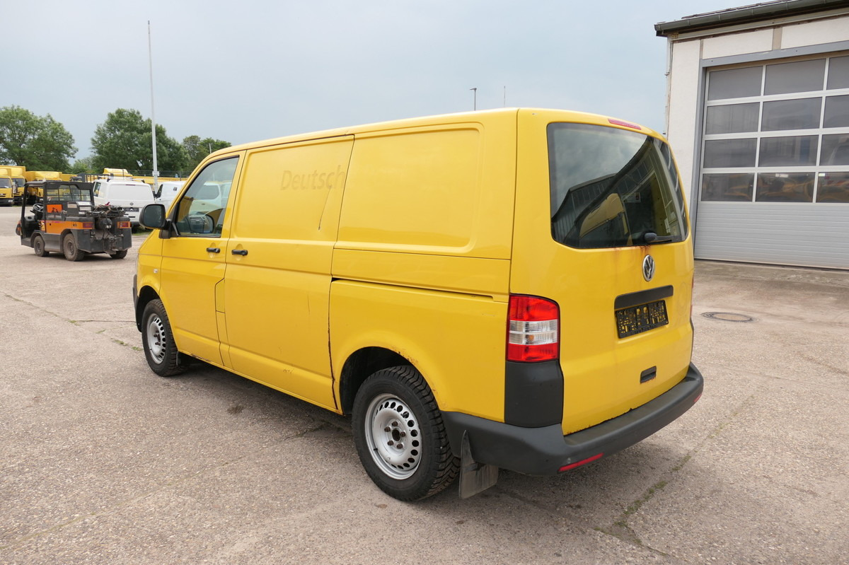 VW T5 Transporter 2.0 TDI EURO-5 CoC PARKTRONIK - Furgão compacto: foto 4 VW T5 Transporter 2.0 TDI EURO-5 CoC PARKTRONIK - Furgão compacto: foto 4