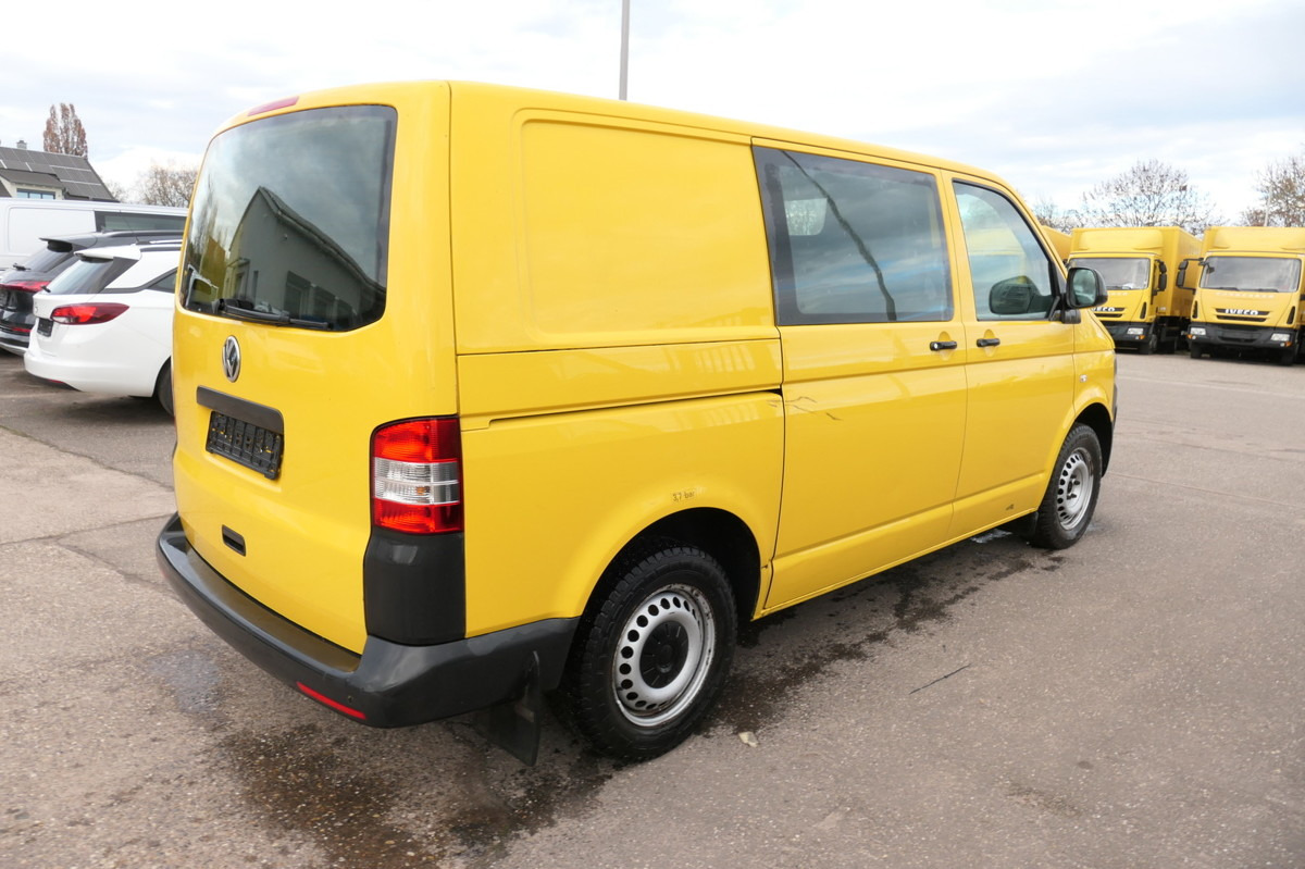 VW T5 Transporter 2.0 TDI EURO-5 CoC PARKTRONIK - Furgão compacto: foto 4 VW T5 Transporter 2.0 TDI EURO-5 CoC PARKTRONIK - Furgão compacto: foto 4