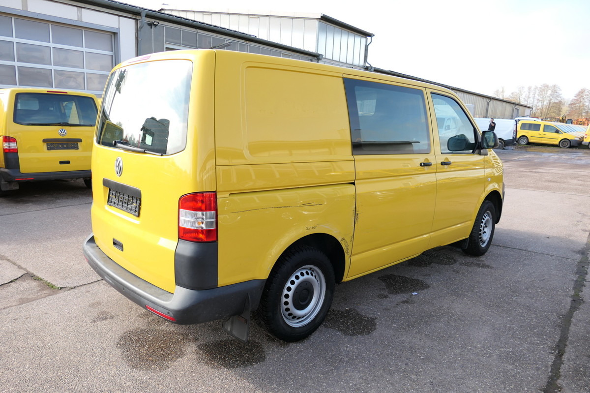 VW T5 Transporter 2.0 TDI EURO-5 CoC PARKTRONIK - Furgão compacto: foto 5 VW T5 Transporter 2.0 TDI EURO-5 CoC PARKTRONIK - Furgão compacto: foto 5