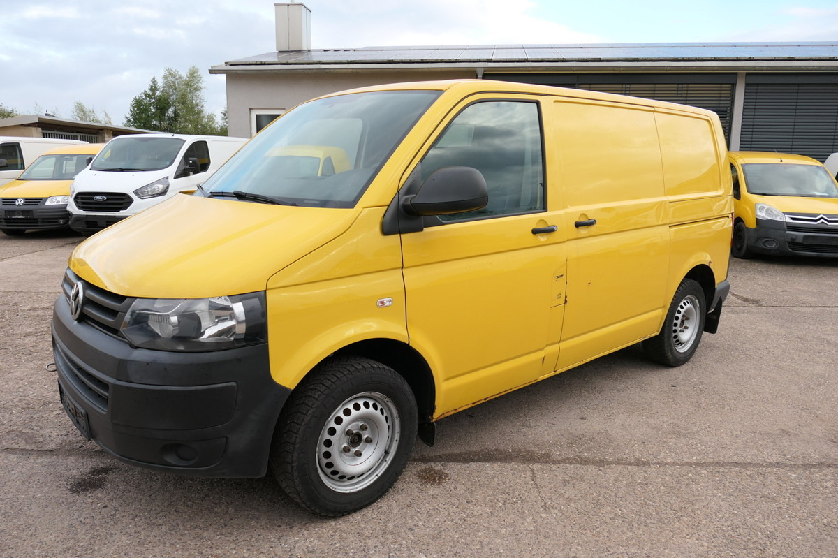VW T5 Transporter 2.0 TDI EURO-5 CoC PARKTRONIK - Furgão compacto: foto 3 VW T5 Transporter 2.0 TDI EURO-5 CoC PARKTRONIK - Furgão compacto: foto 3