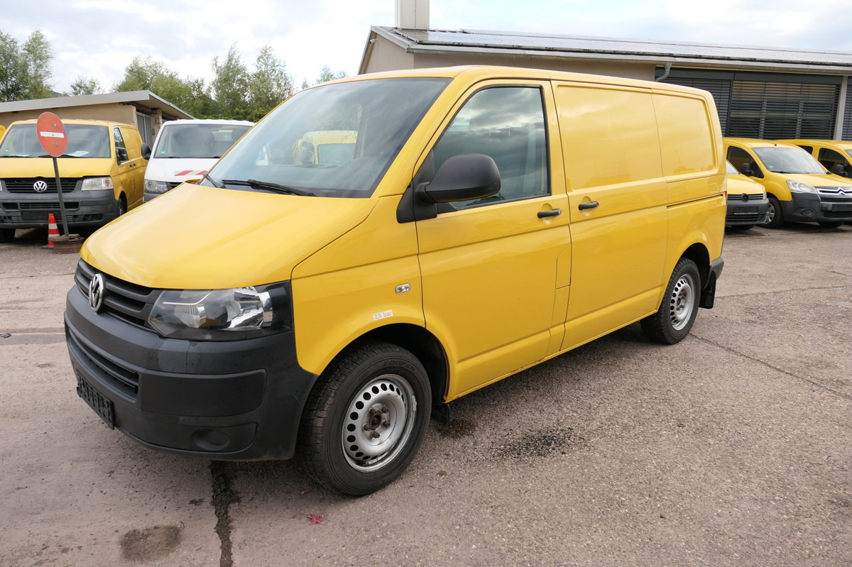 VW T5 Transporter 2.0 TDI EURO-5 CoC PARKTRONIK - Furgão compacto: foto 2 VW T5 Transporter 2.0 TDI EURO-5 CoC PARKTRONIK - Furgão compacto: foto 2